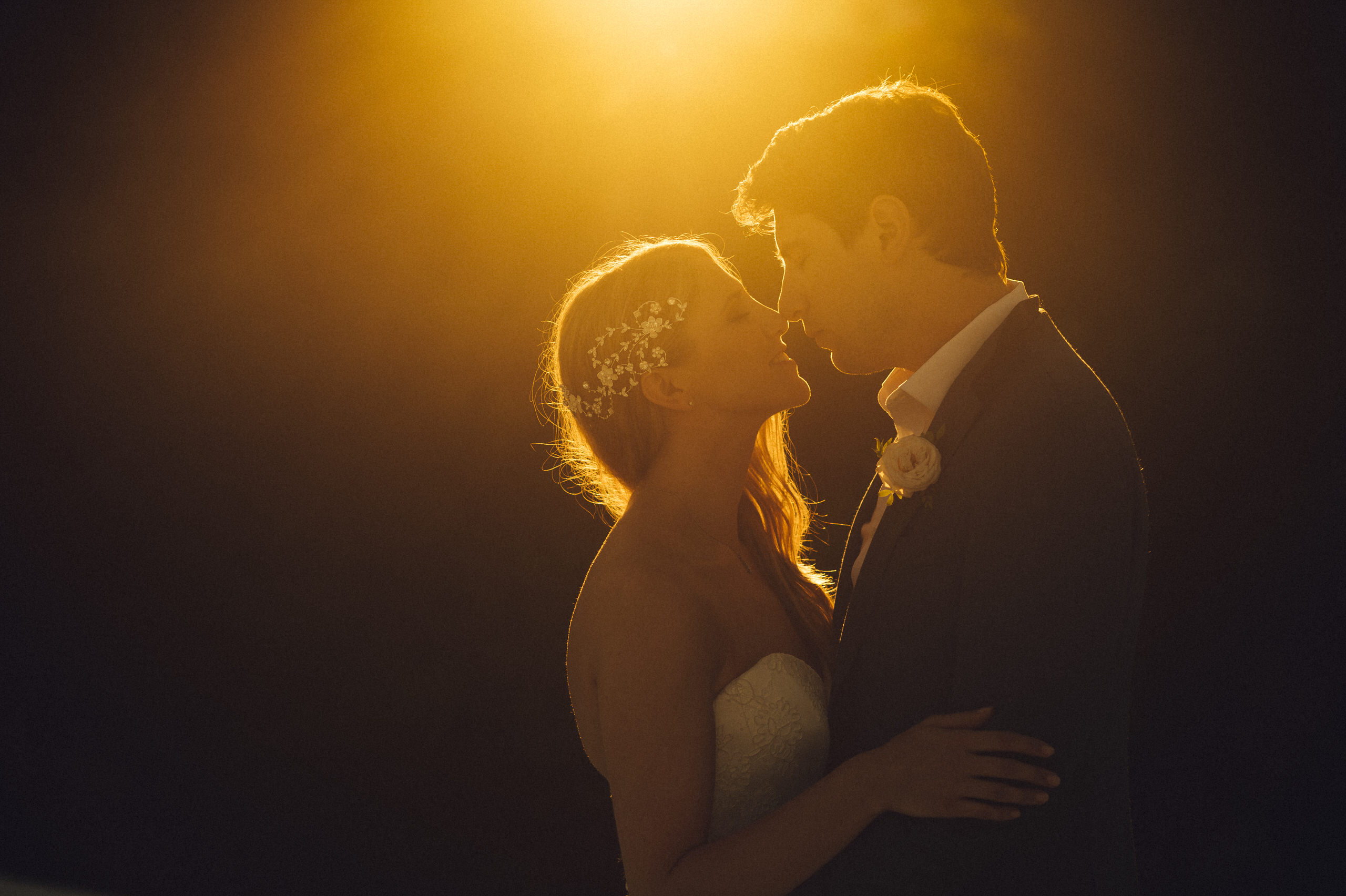 HIRING PROFESSIONAL WEDDING PHOTOGRAPHERS AND THE 5 REASONS WHY YOU SHOULD DO IT! 1