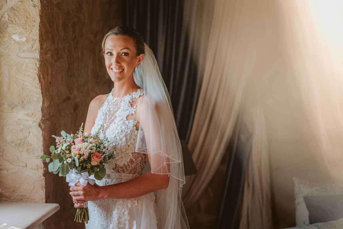 Get a sneak peek at Charlene and Ben's beautiful blush pink Liopetro wedding in Cyprus, captured by Beziique, their creative Kouklia wedding photographers.