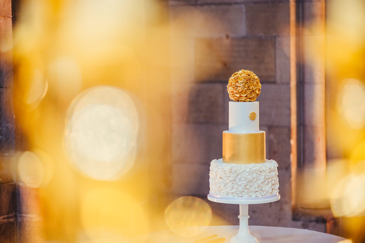 Edinburgh wedding photographer