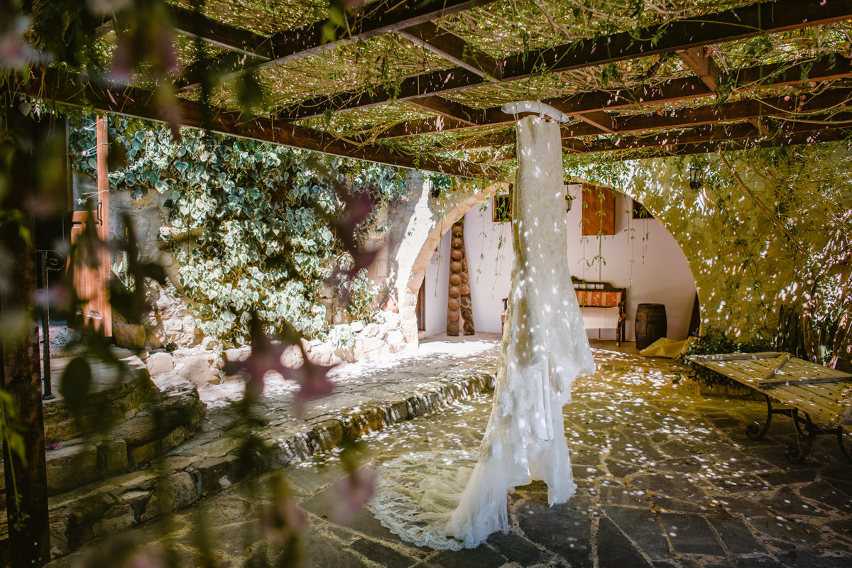 Fiona and Paul opted for a destination Cyprus celebration and had the most romantic Vasilias wedding in the Aphrodite Hills. Check it out and be inspired...