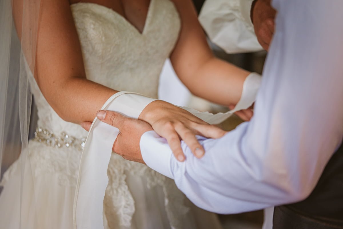 Get a behind-the-scenes look at Hannah and Keith's sun-kissed, laid-back wedding in Cyprus with Beziique, their epic Vasilias Cyprus wedding photographer.