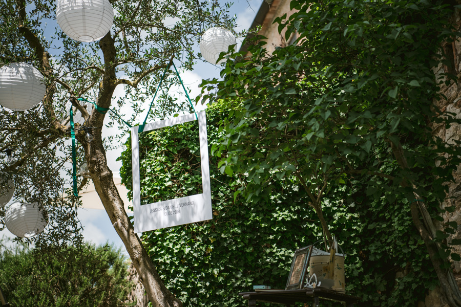 If you're planning a wedding in Tuscany or dreaming of a destination big day, don't miss this couple's Livernano Estate Wedding, inspired by Italian wine...