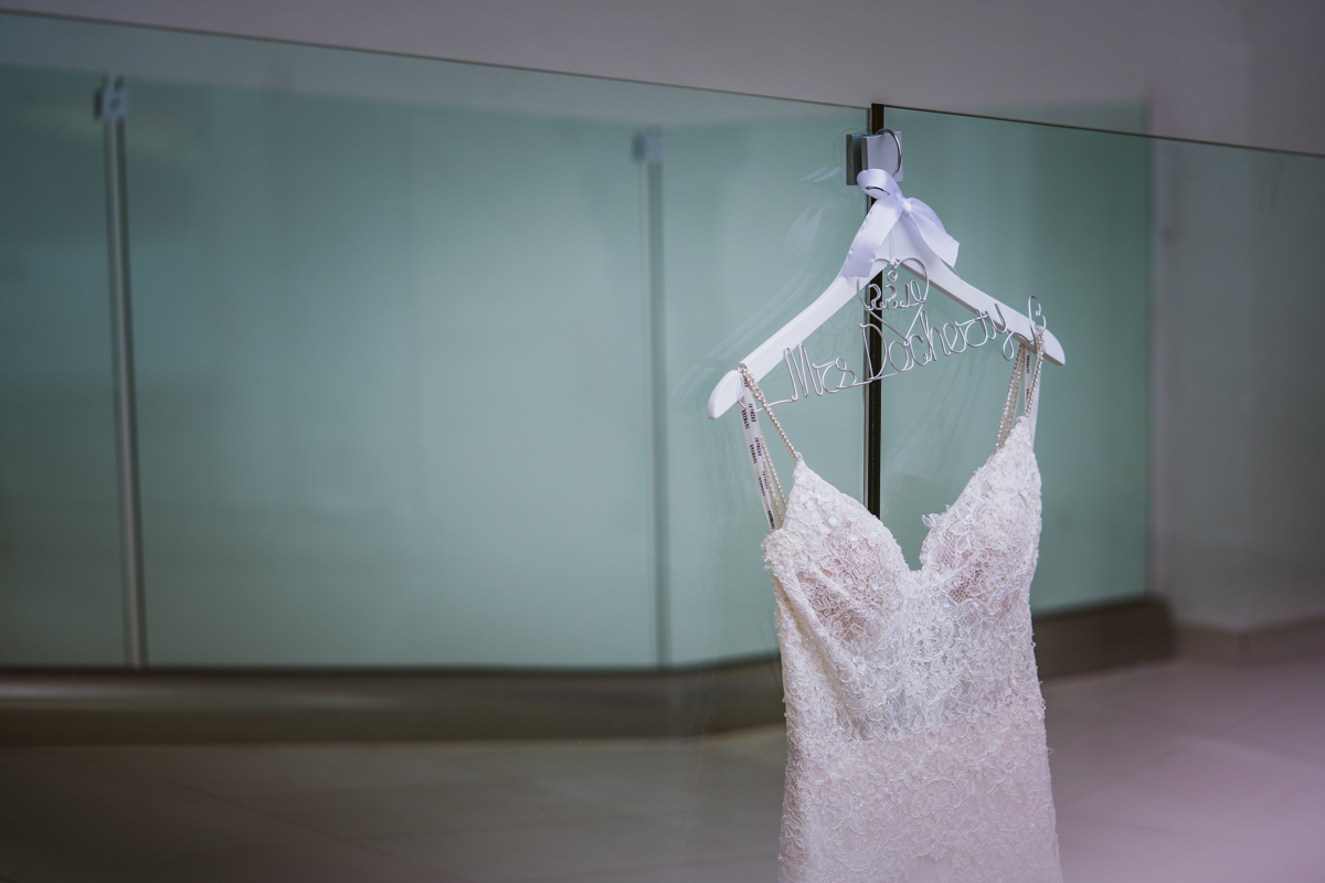 Glide behind the scenes of Kitty and Kevin's totally luxurious and romantic Aiya Napa wedding with us, their Olympic Lagoon wedding photographer.