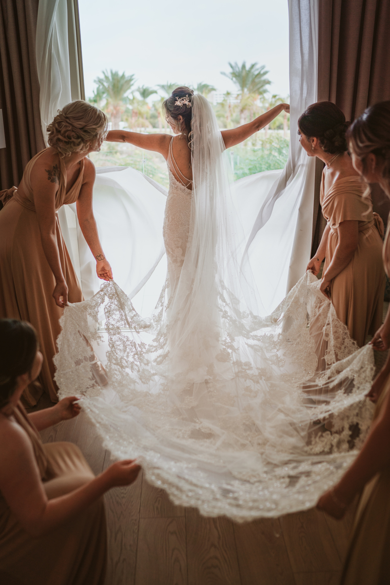 Glide behind the scenes of Kitty and Kevin's totally luxurious and romantic Aiya Napa wedding with us, their Olympic Lagoon wedding photographer.