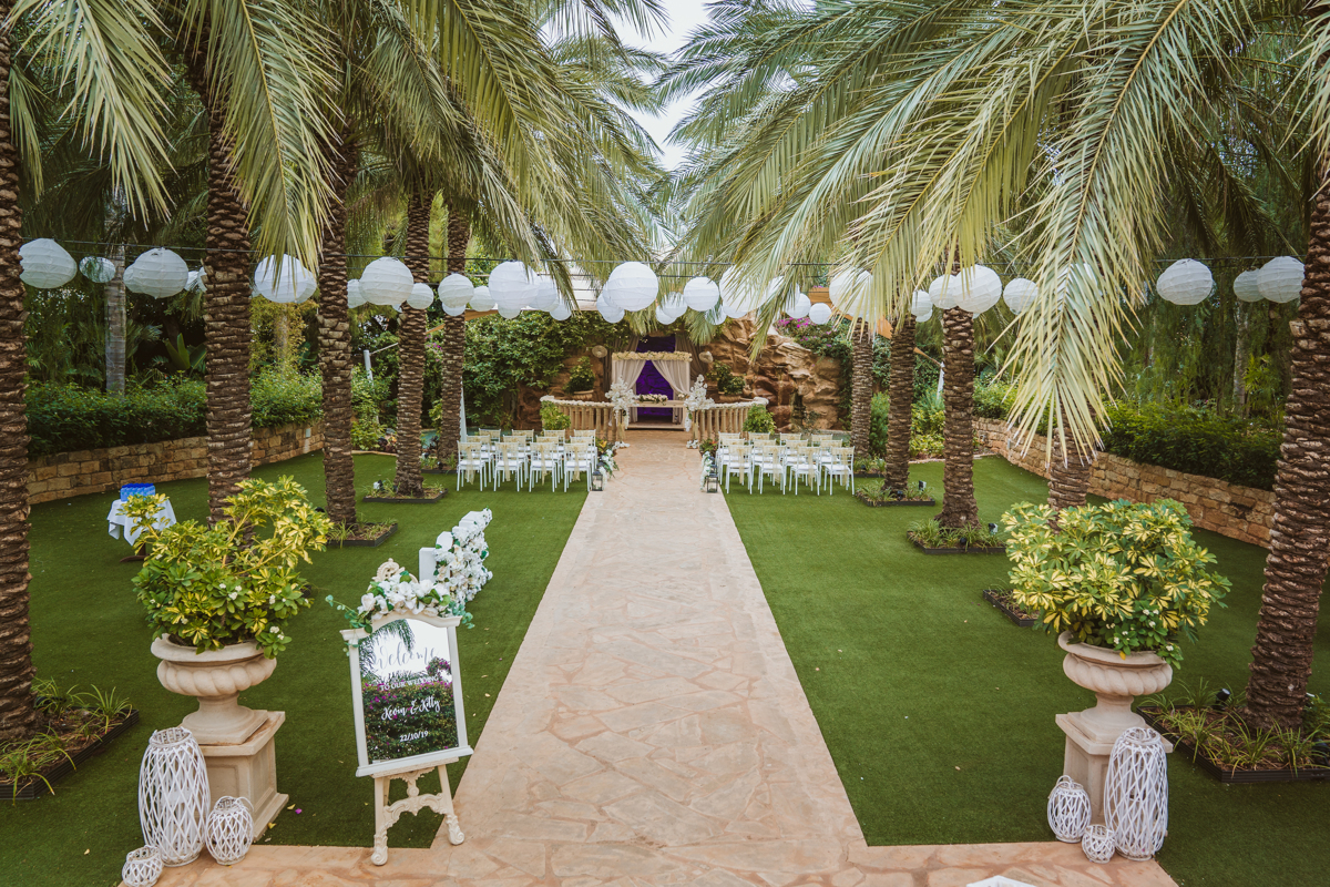 Glide behind the scenes of Kitty and Kevin's totally luxurious and romantic Aiya Napa wedding with us, their Olympic Lagoon wedding photographer.