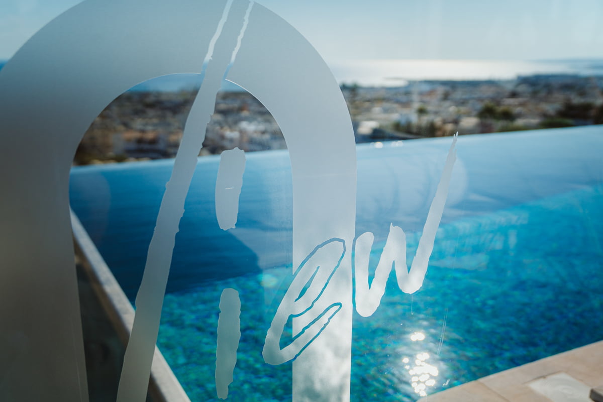 Ultra glamorous and a celebrity haunt, take a look inside Napa Suites in Aiya Napa when Cyprus wedding photographer Beziique head away.