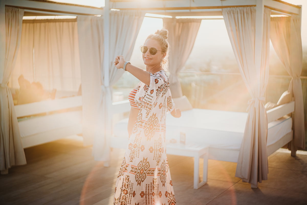Ultra glamorous and a celebrity haunt, take a look inside Napa Suites in Aiya Napa when Cyprus wedding photographer Beziique head away.