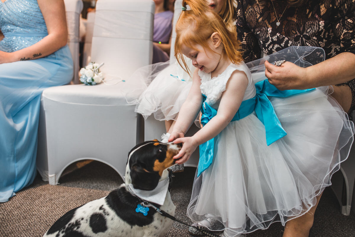 Hampshire Wedding photographer Beziique Weddings