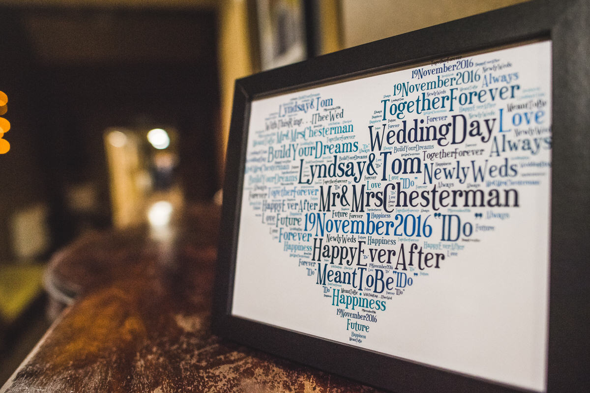 Hampshire Wedding photographer Beziique Weddings