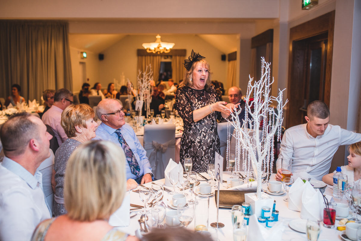 Hampshire Wedding photographer Beziique Weddings
