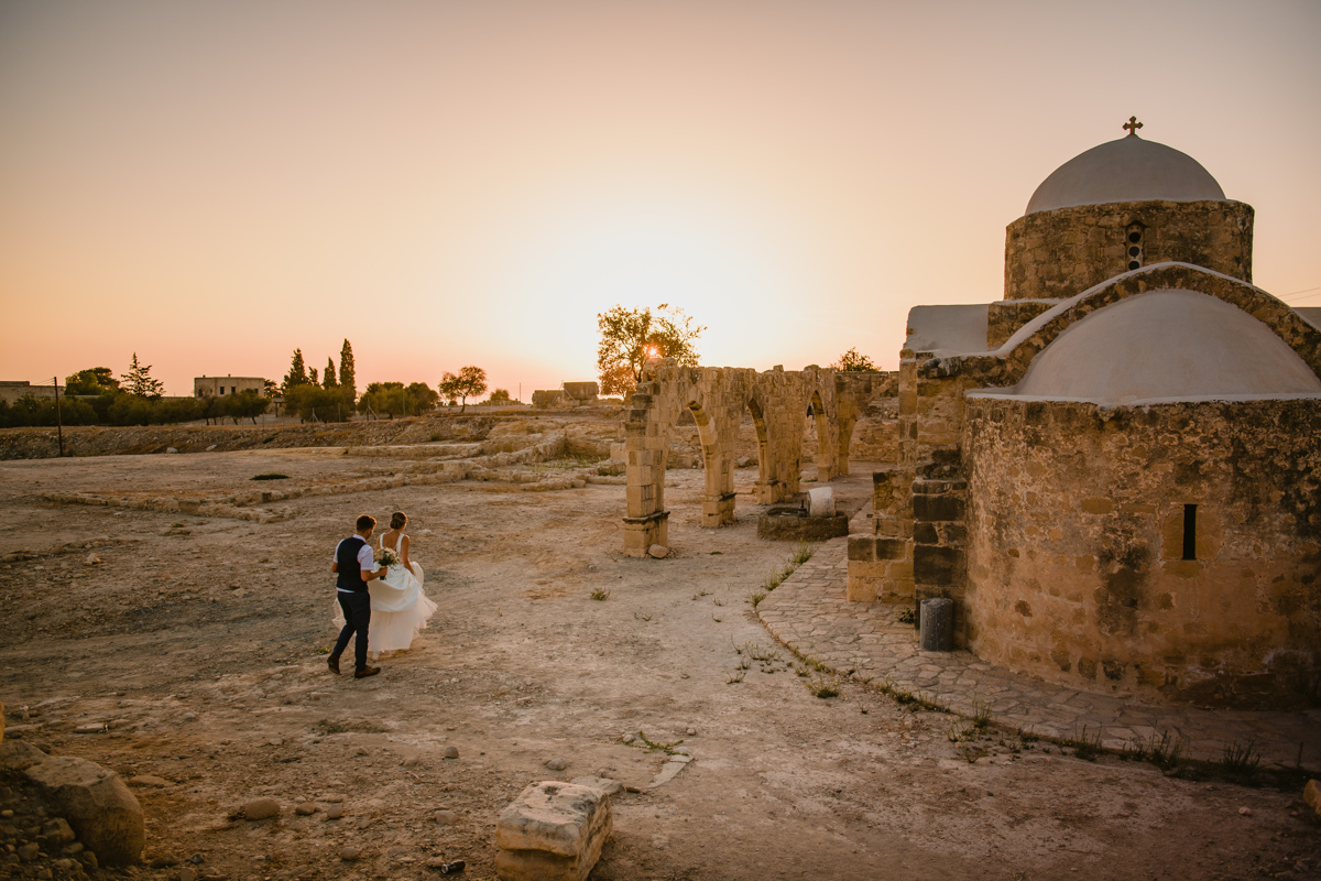 Nicola and Joel fell head over heels for Liopetro Venue for their destination wedding in Cyprus. Find inspiration and tips for your own wedding abroad here.